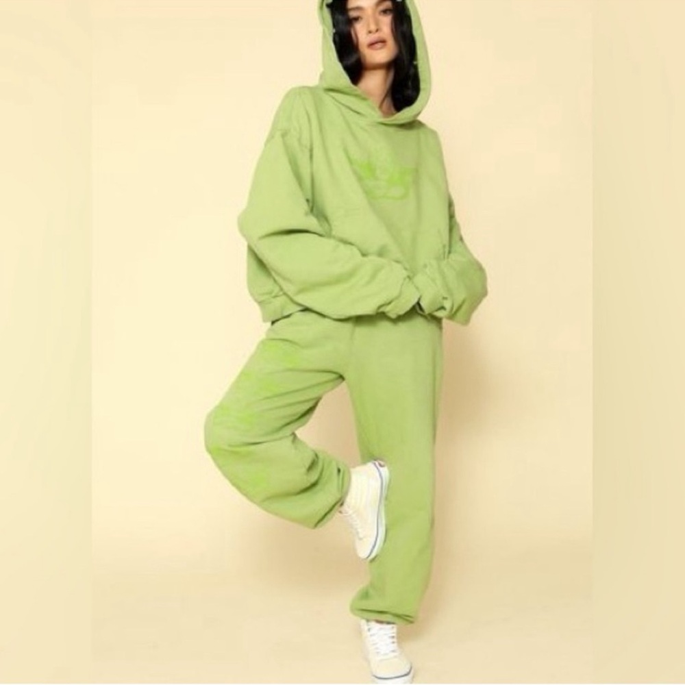 Boys Lie Lime Green Hoodie and Sweatpants SET Size M